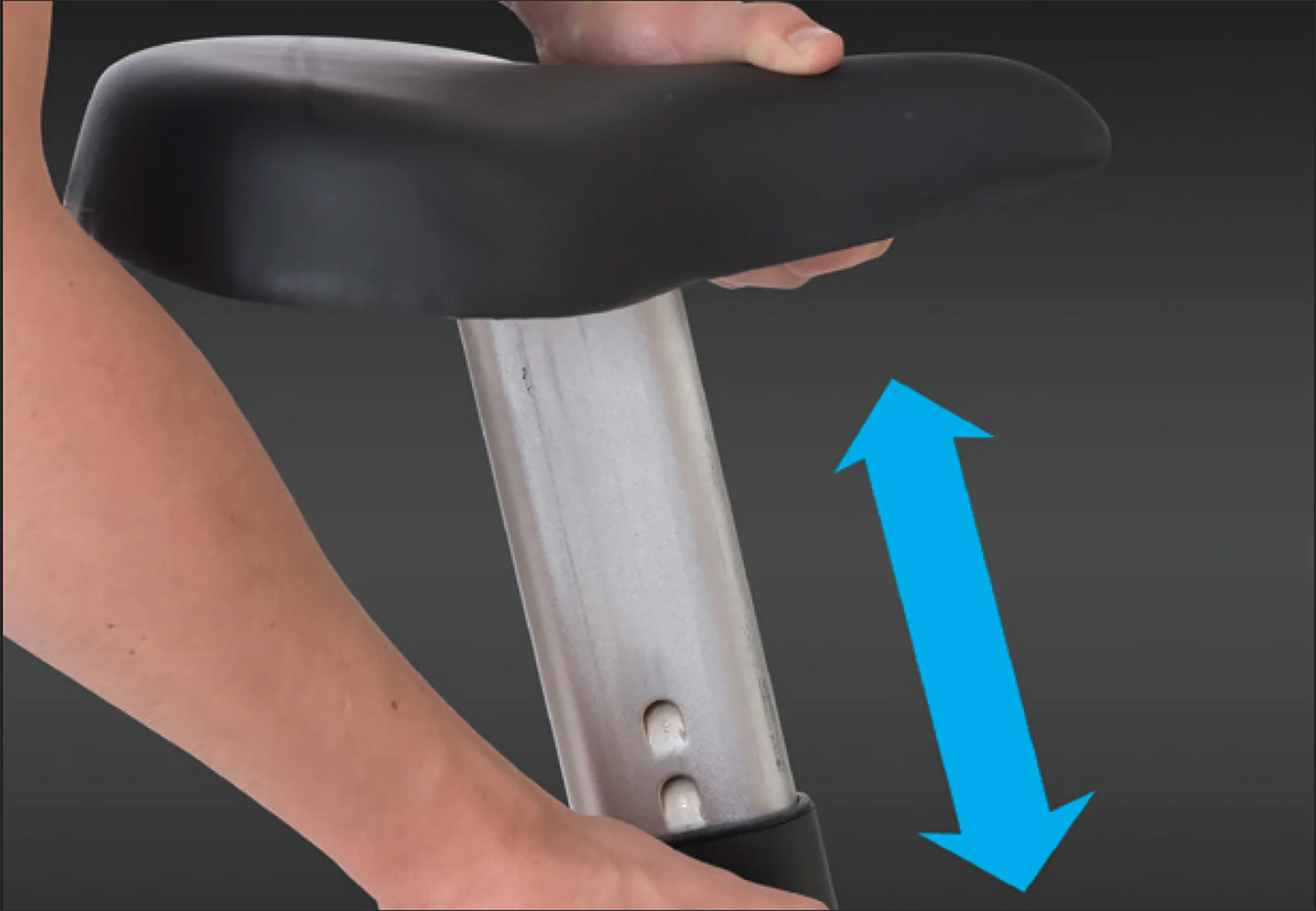 Inflight B6 Upright Bike - Image 4